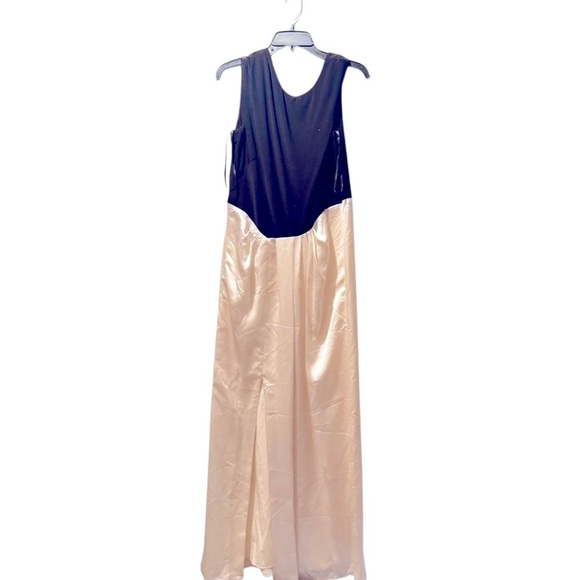 RALPH LAUREN Black Zippered Pleated High Slit Lined Darted Neck Gown Dress 10 - Picture 6 of 10